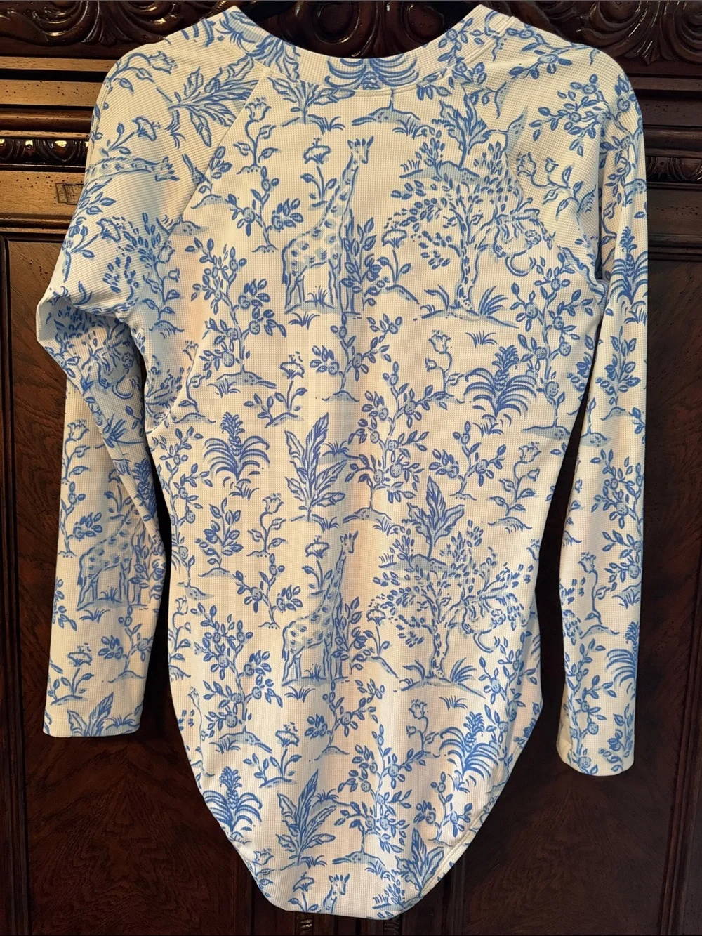 EUC Lilly Pulitzer Blue and White “Tall Tales” Rashguard Swimsuit - Picture 4 of 7